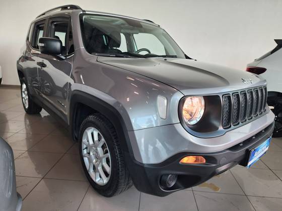 JEEP RENEGADE 1.8 16V FLEX SPORT 4P AUTOMÁTICO JEEP RENEGADE 1.8 16V FLEX SPORT 4P AUTOMÁTICO